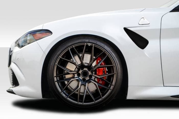 Alfa Romeo Giulia Gervana Duraflex Body Kit- Front Fenders!!! 118770