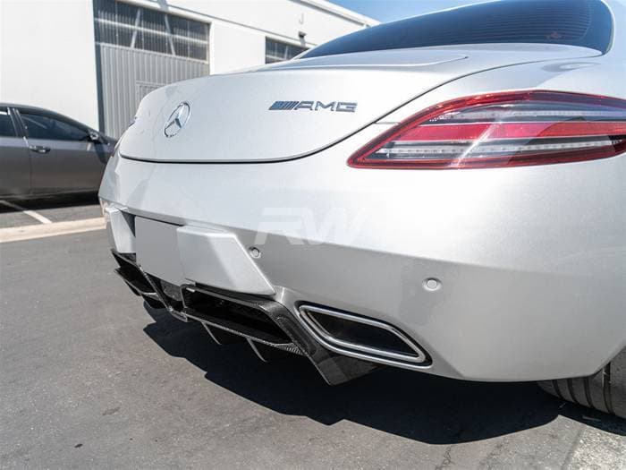 Mercedes SLS Renn Style Carbon Fiber Diffuser mercsls01