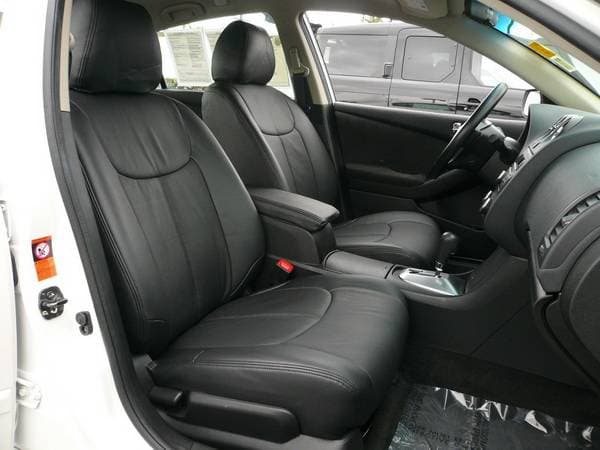 Nissan Altima Clazzio Seat Covers