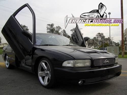 Chevrolet Caprice VDI Vertical Lambo Door Hinge Kit - Direct Bolt On - VDCCHEVYCIMP9196