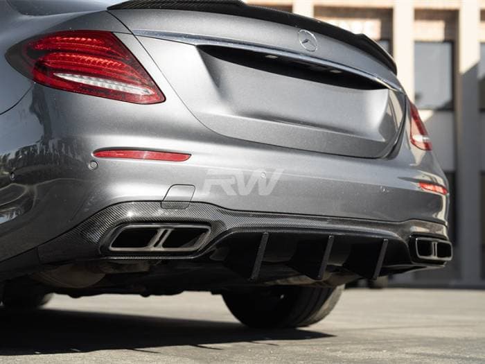 Mercedes W213 E63S Carbon Fiber Rear Diffuser mercw21310
